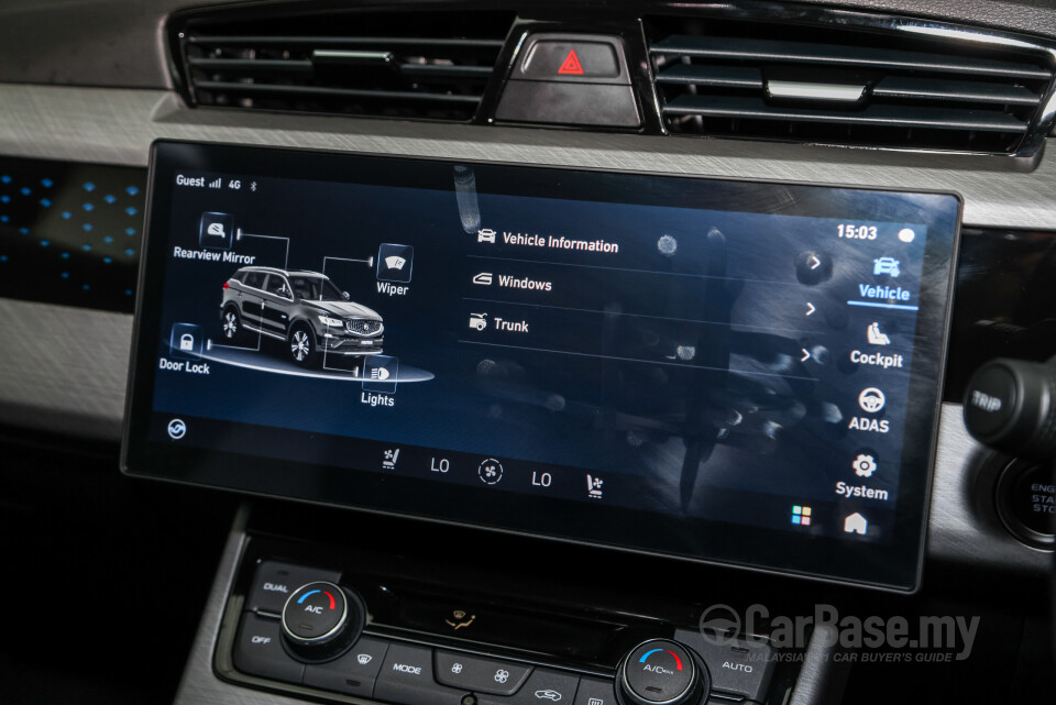 Proton X70 P7-90A FL (2024) Interior