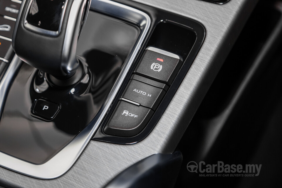 Proton X70 P7-90A FL (2024) Interior