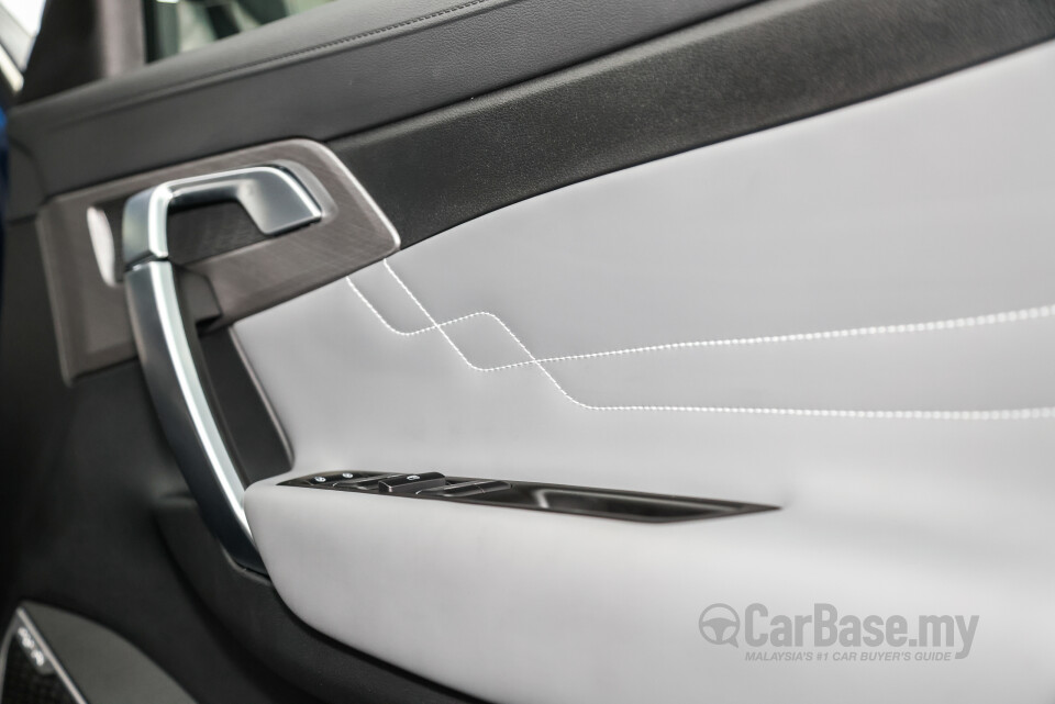 Proton X70 P7-90A FL (2024) Interior