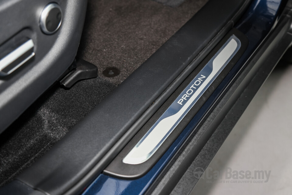 Proton X70 P7-90A FL (2024) Interior