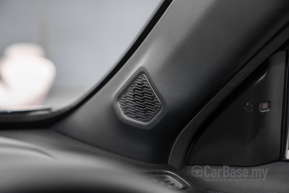 Proton X70 P7-90A FL (2024) Interior