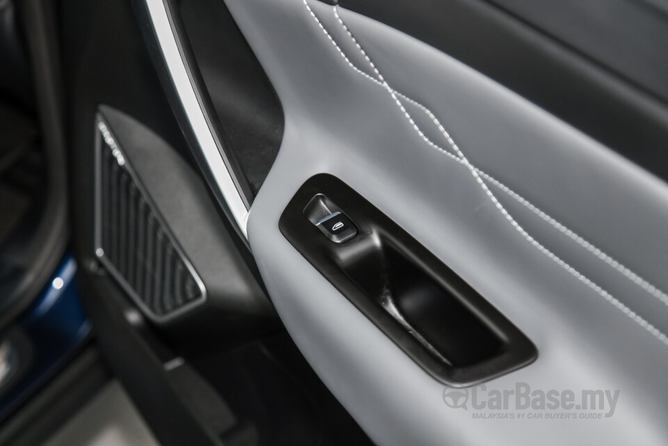 Proton X70 P7-90A FL (2024) Interior