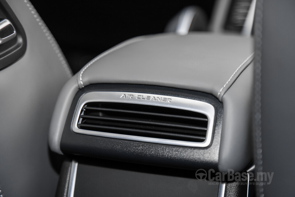 Proton X70 P7-90A FL (2024) Interior