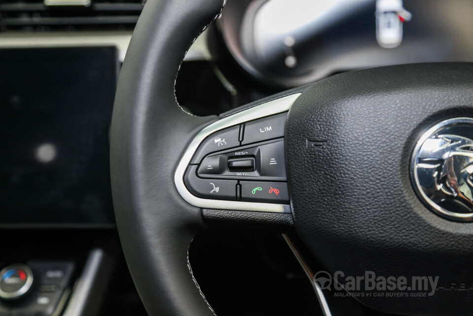 Proton X70 P7-90A FL (2024) Interior