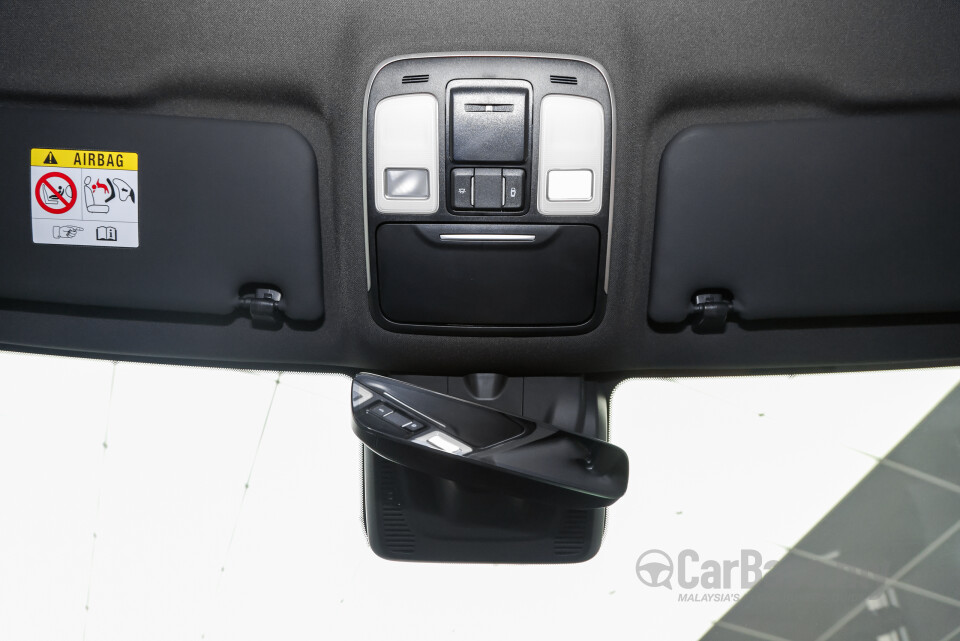Proton X70 P7-90A FL (2024) Interior