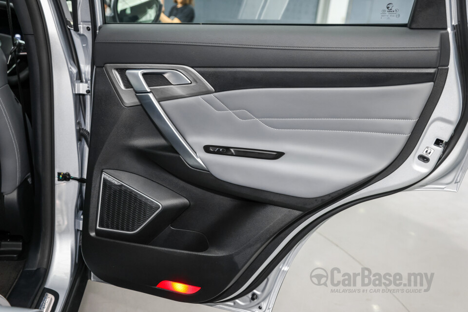 Proton X70 P7-90A FL (2024) Interior