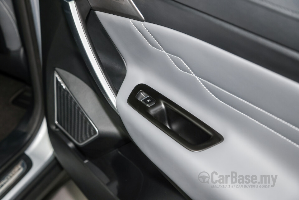 Proton X70 P7-90A FL (2024) Interior
