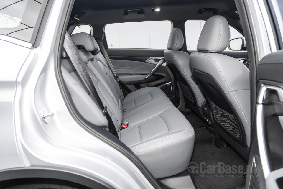 Proton X70 P7-90A FL (2024) Interior