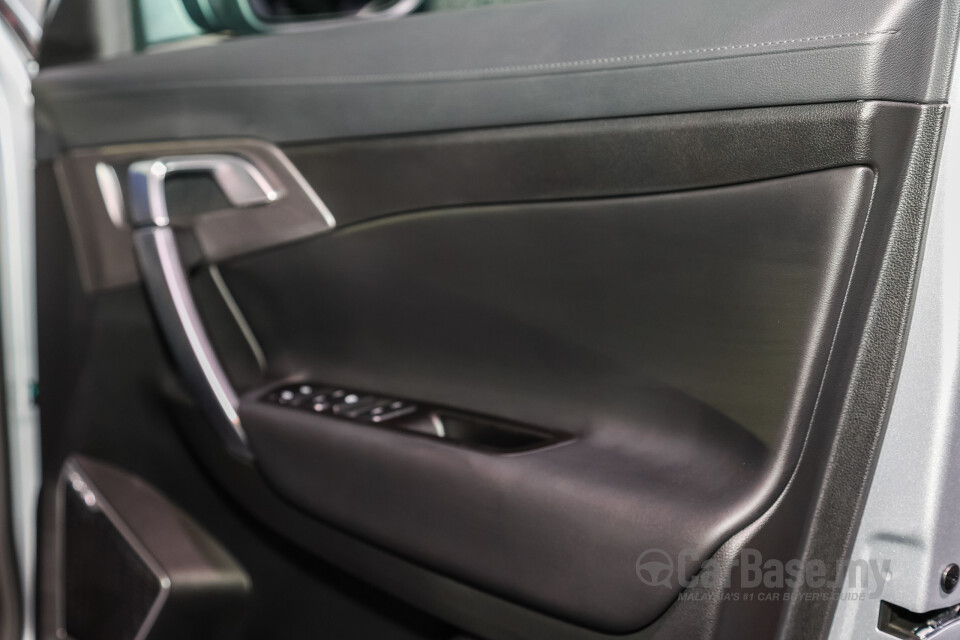 Proton X70 P7-90A FL (2024) Interior