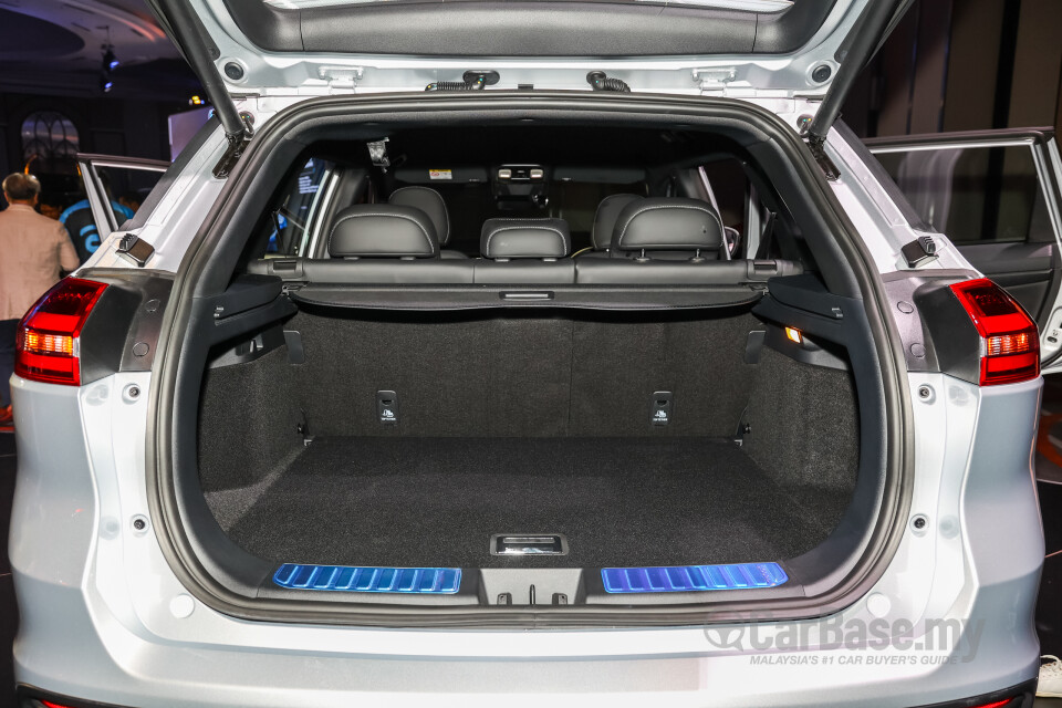 Proton X70 P7-90A FL (2024) Interior