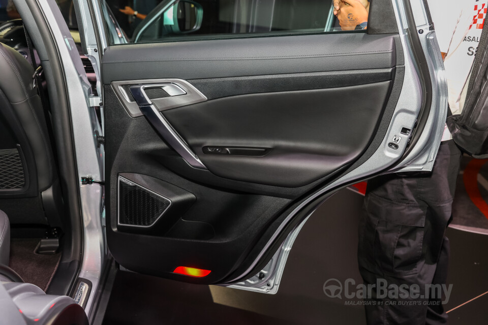 Proton X70 P7-90A FL (2024) Interior