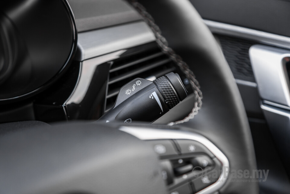 Proton X70 P7-90A FL (2024) Interior
