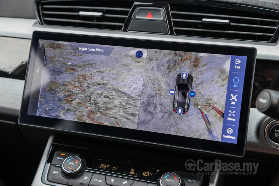 Proton X70 P7-90A FL (2024) Interior