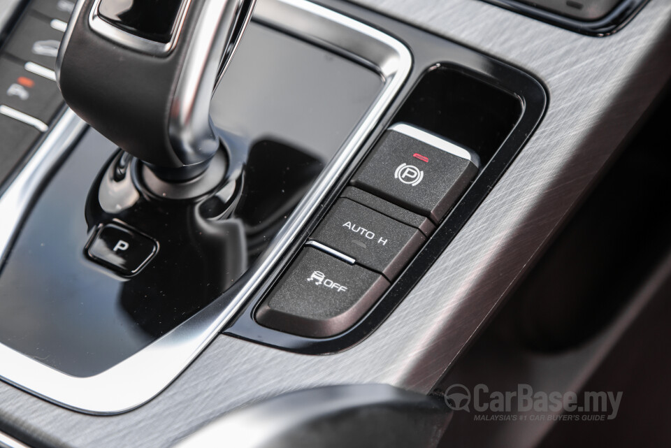 Proton X70 P7-90A FL (2024) Interior