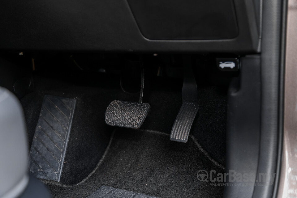 Proton X70 P7-90A FL (2024) Interior