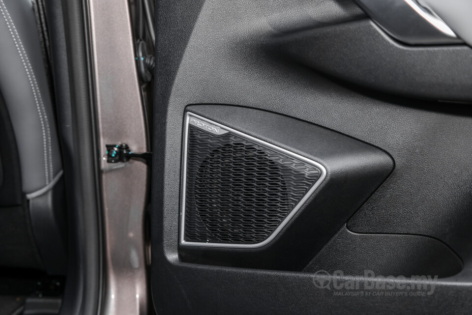 Proton X70 P7-90A FL (2024) Interior