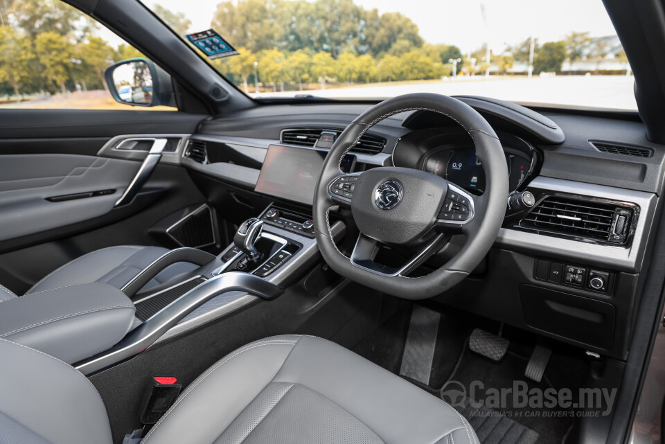 Proton X70 P7-90A FL (2024) Interior