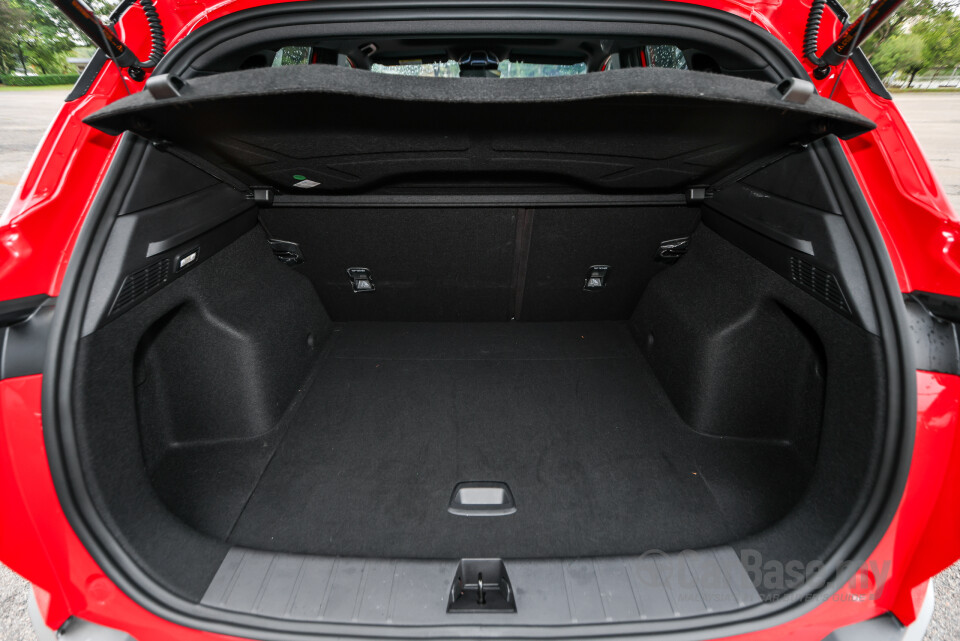 Proton X50 SX11 FL (2025) Interior