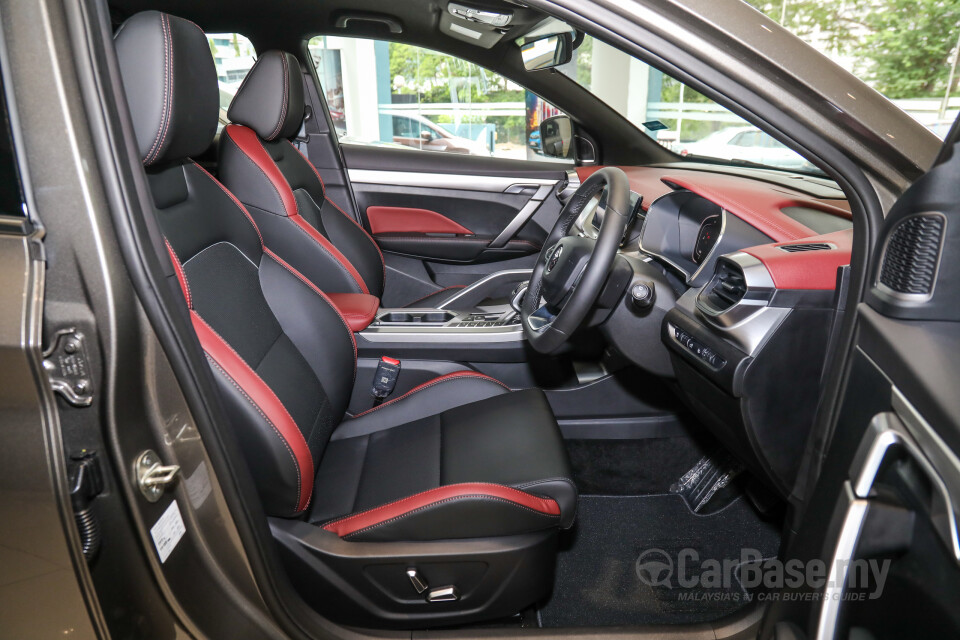 Volkswagen Touareg Mk2 (2010) Interior