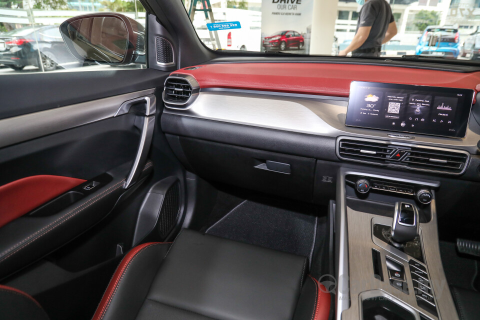 Proton X50 SX11 (2020) Interior
