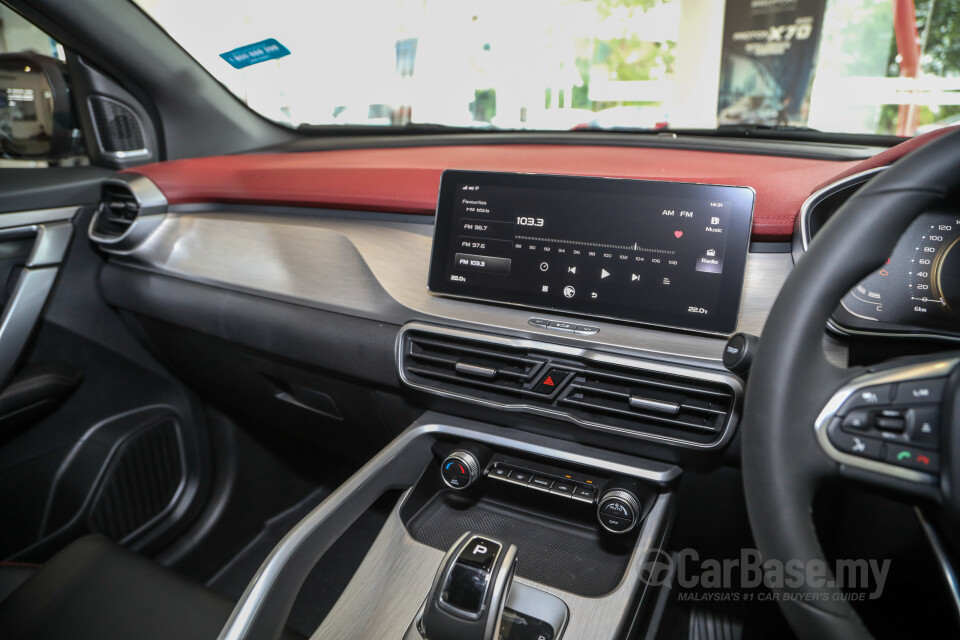 Proton X50 SX11 (2020) Interior