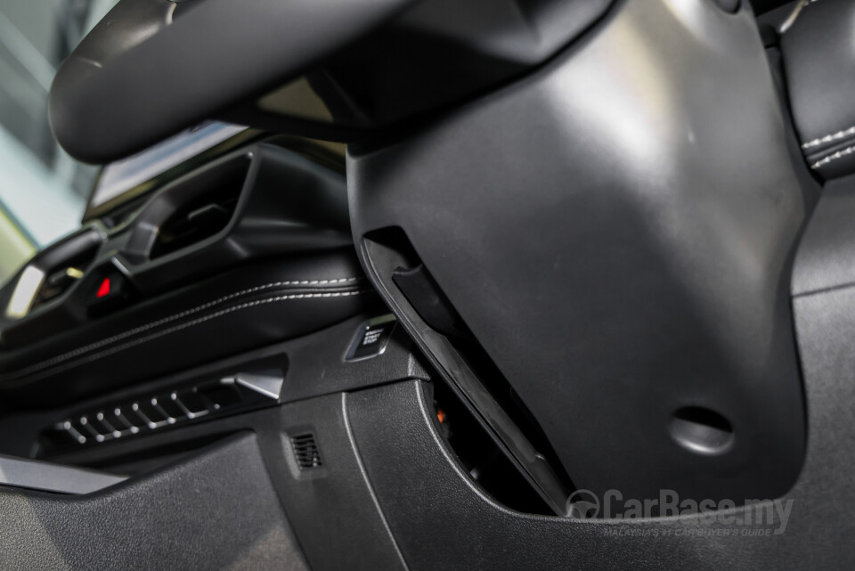 Proton X90 VX11 MC (2026) Interior