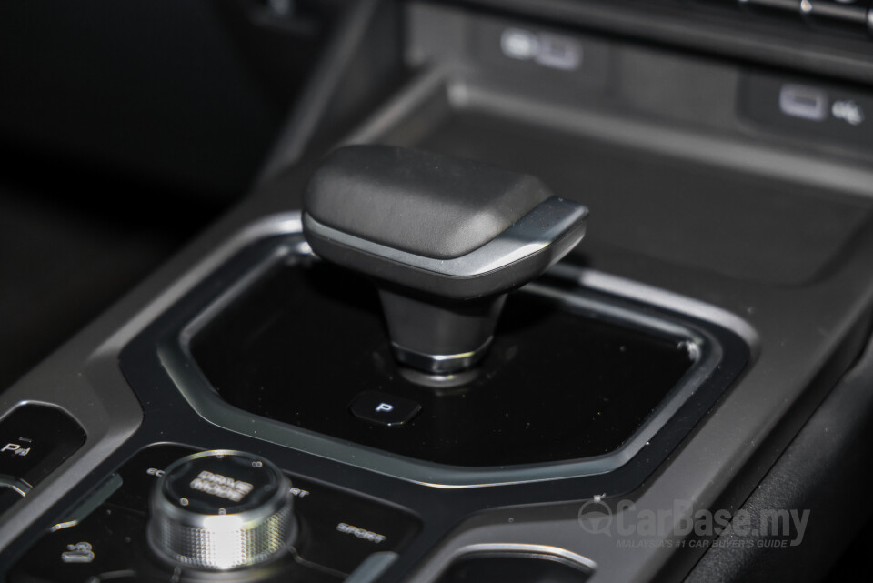 Proton X90 VX11 MC (2026) Interior
