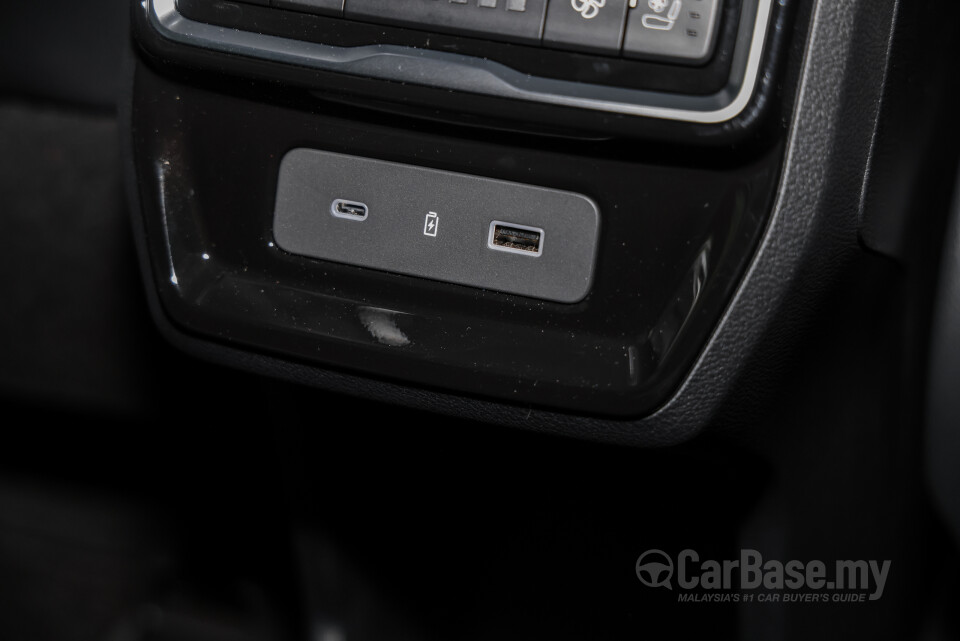 Proton X90 VX11 MC (2026) Interior