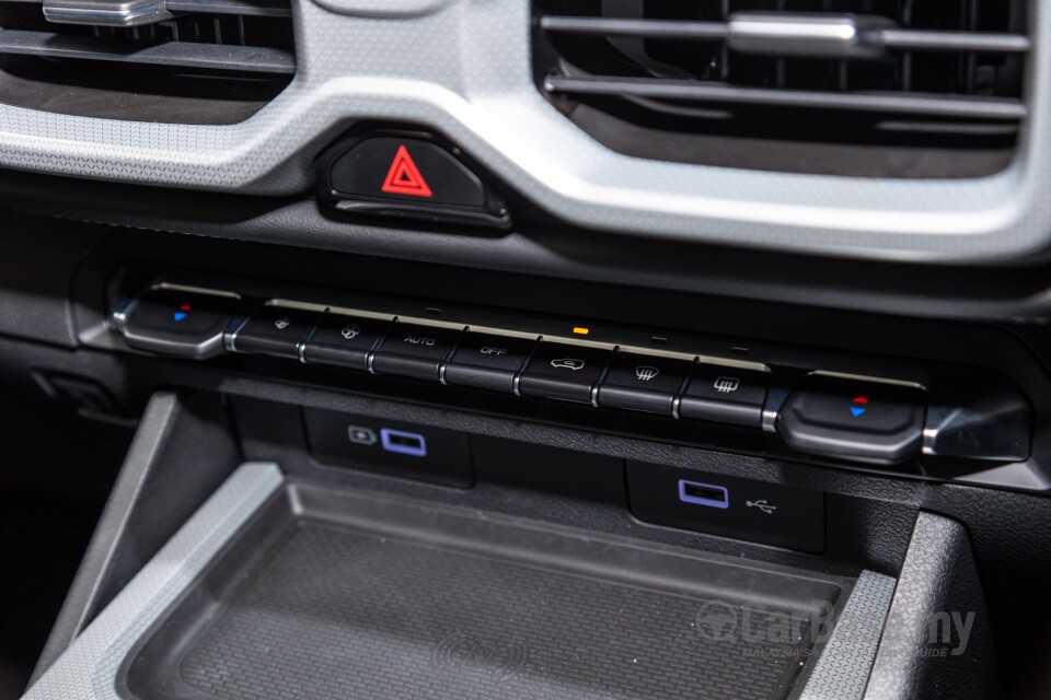 Proton X90 VX11 (2023) Interior