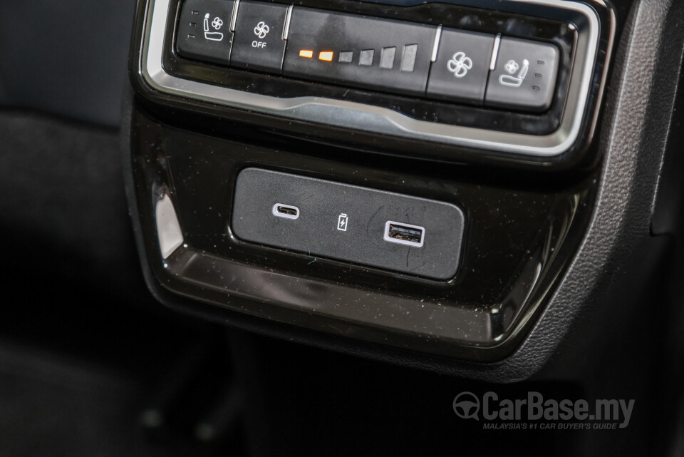 Proton X90 VX11 (2023) Interior