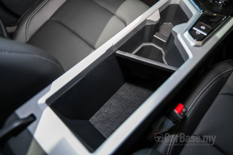 Proton S70 SS11 MC1 (2026) Interior