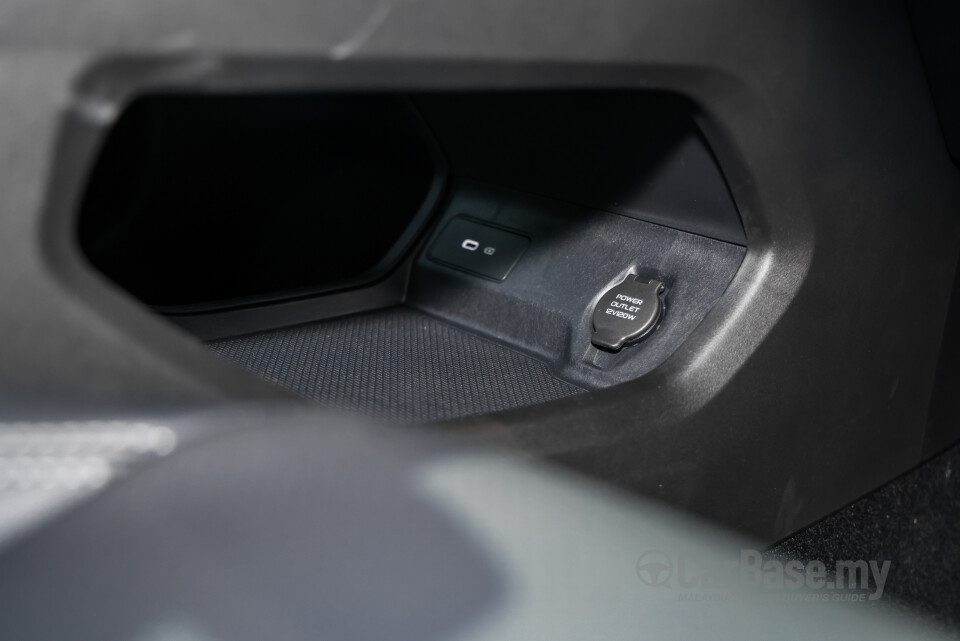 Proton S70 SS11 MC1 (2026) Interior