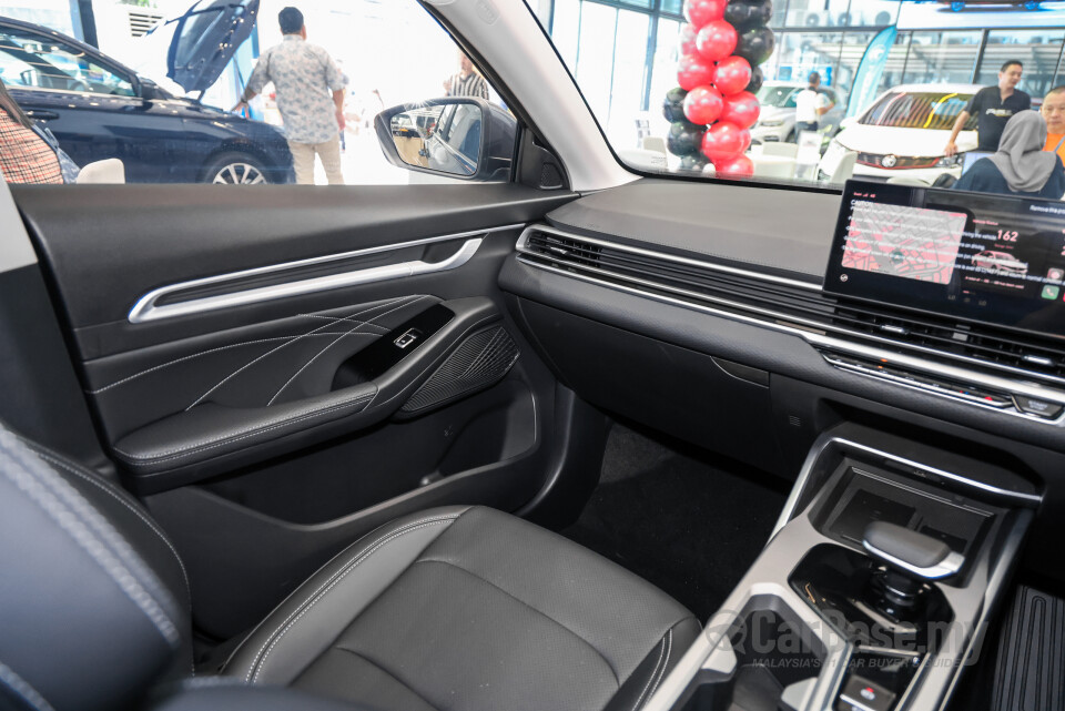 Proton S70 SS11 MC1 (2026) Interior