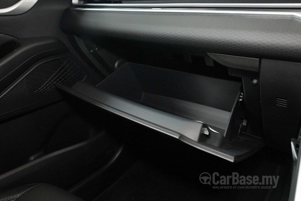 Proton S70 SS11 MC1 (2026) Interior