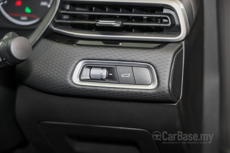 Proton S70 SS11 MC2 (2026) Interior