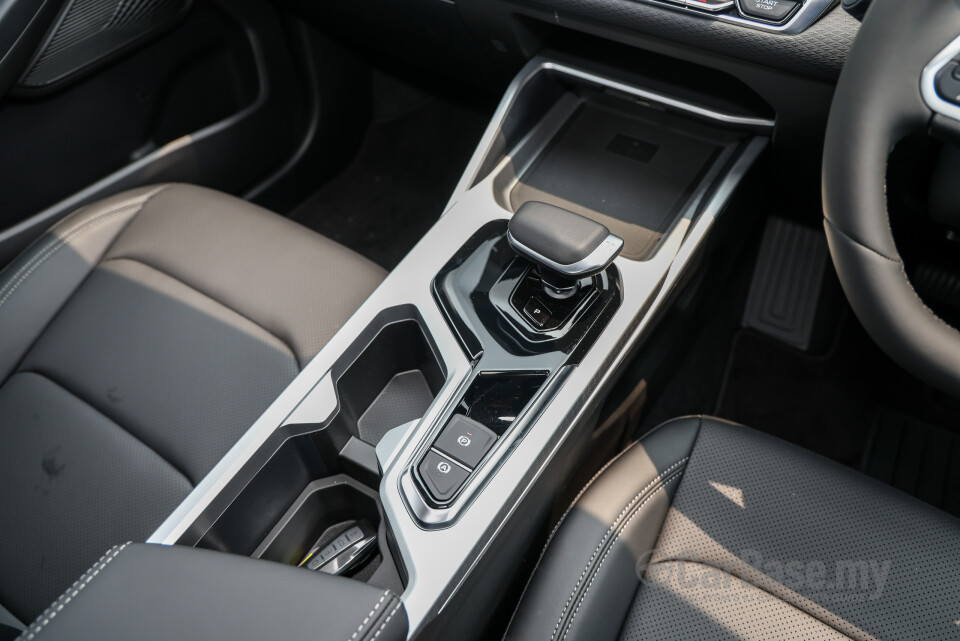 Proton S70 SS11 MC2 (2026) Interior