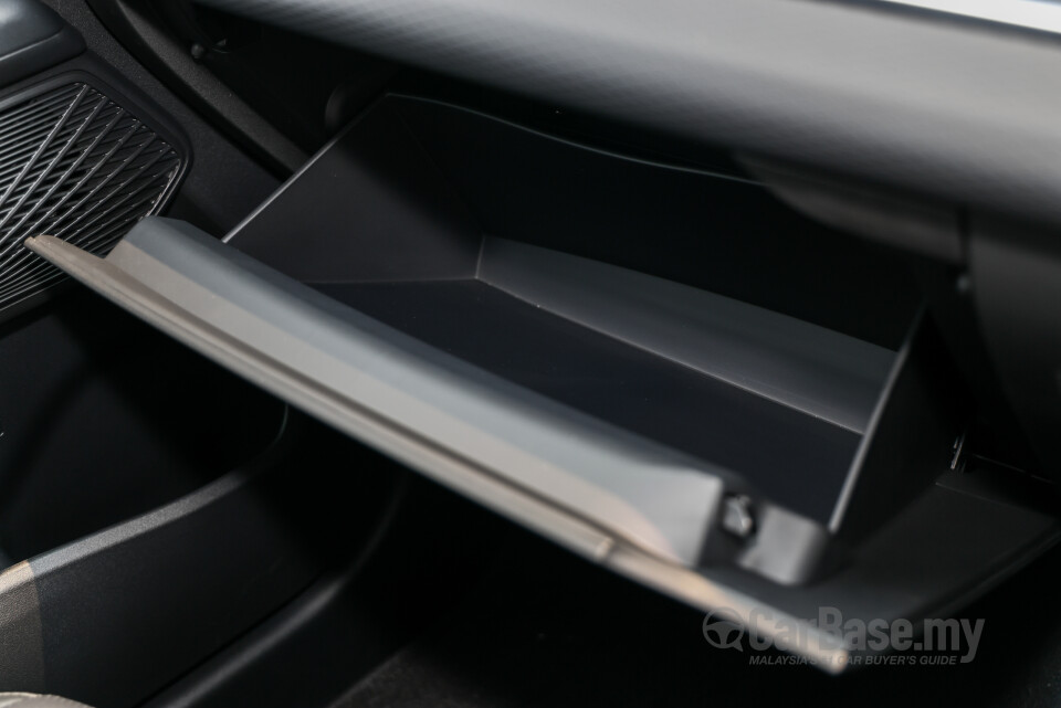 Proton S70 SS11 MC2 (2026) Interior