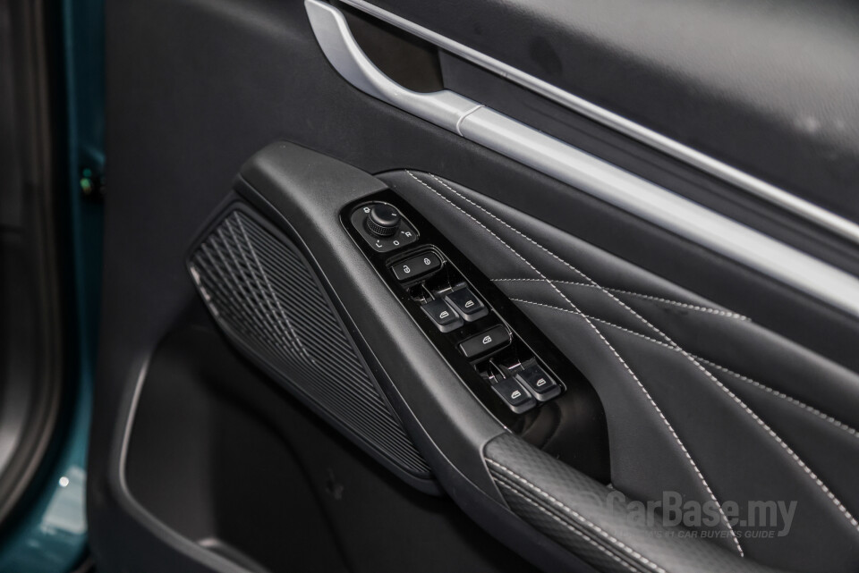 Proton S70 SS11 (2023) Interior