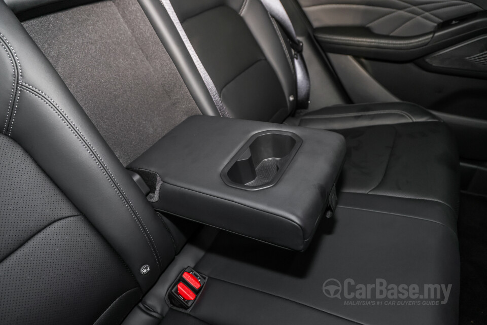 Proton S70 SS11 (2023) Interior