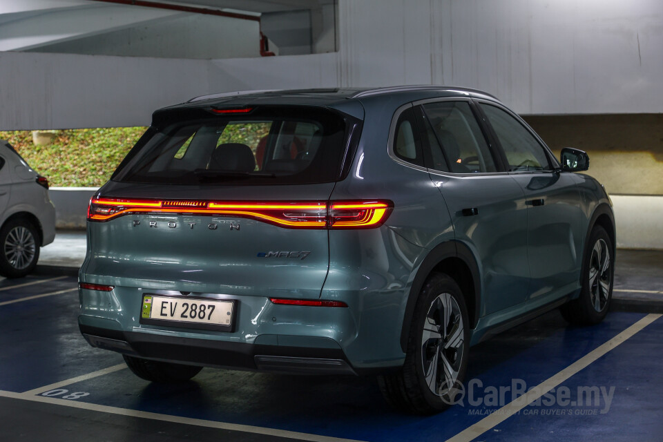 Proton eMas 7 Mk1 (2024) Exterior