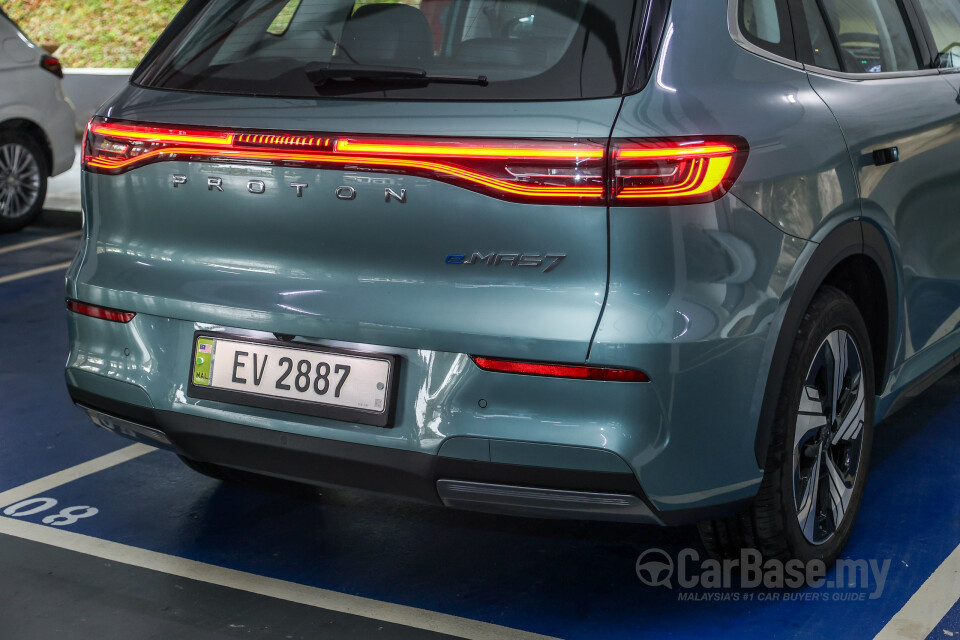 Proton eMas 7 Mk1 (2024) Exterior