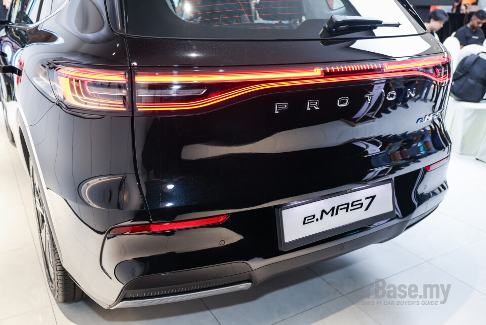 Proton eMas 7 Mk1 (2024) Exterior