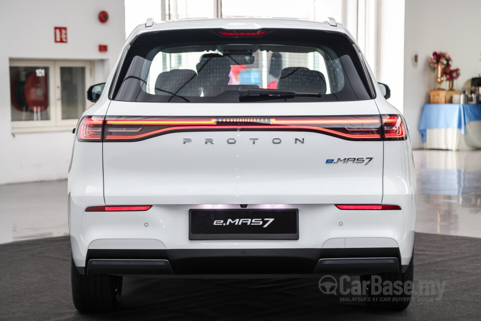 Proton eMas 7 Mk1 (2024) Exterior