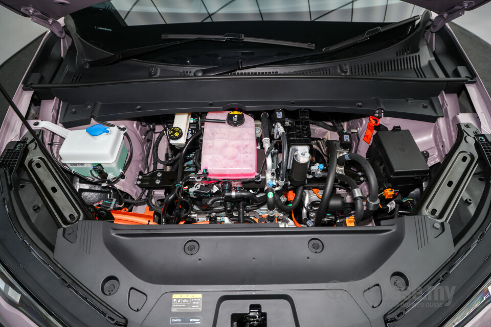 Proton eMas 7 Mk1 (2024) Exterior
