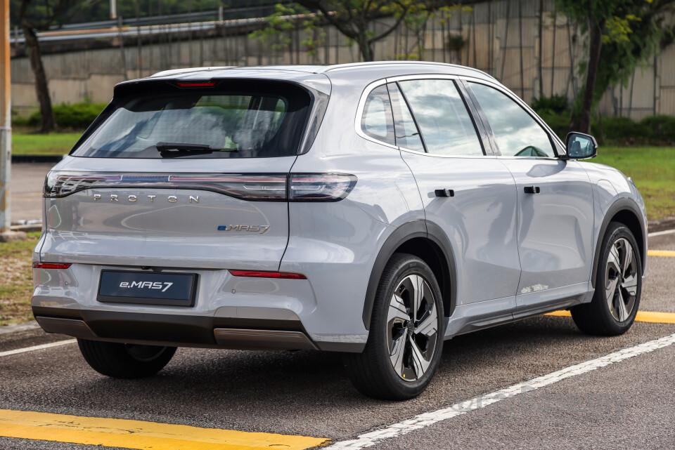 Proton eMas 7 Mk1 (2024) Exterior