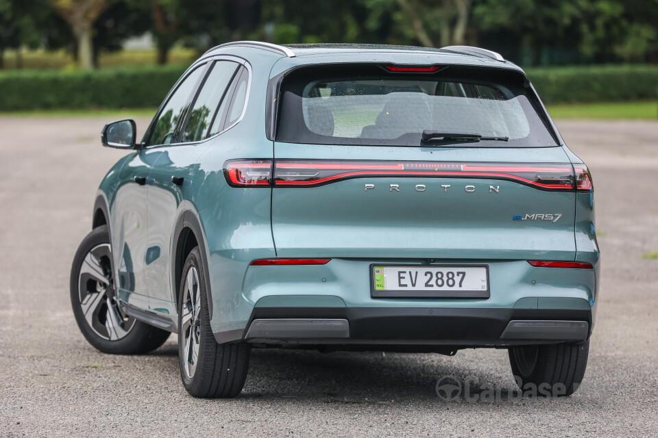 Proton eMas 7 Mk1 (2024) Exterior