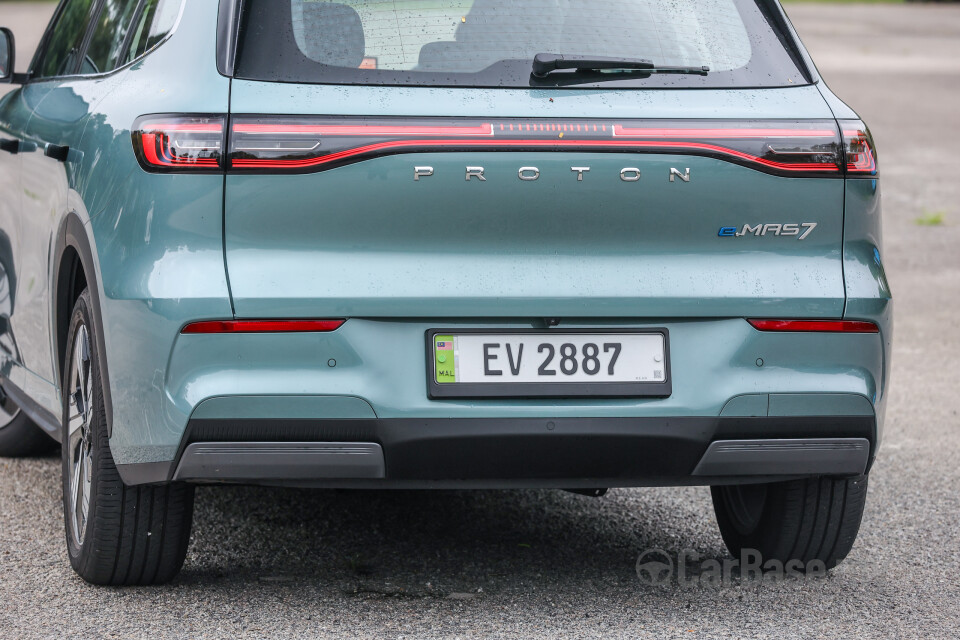 Proton eMas 7 Mk1 (2024) Exterior