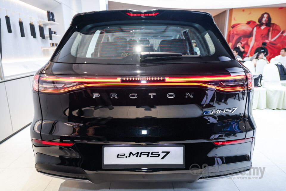 Proton eMas 7 Mk1 (2024) Exterior