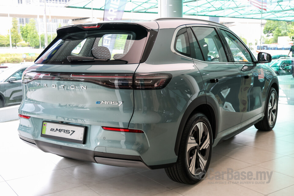 Proton eMas 7 Mk1 (2024) Exterior