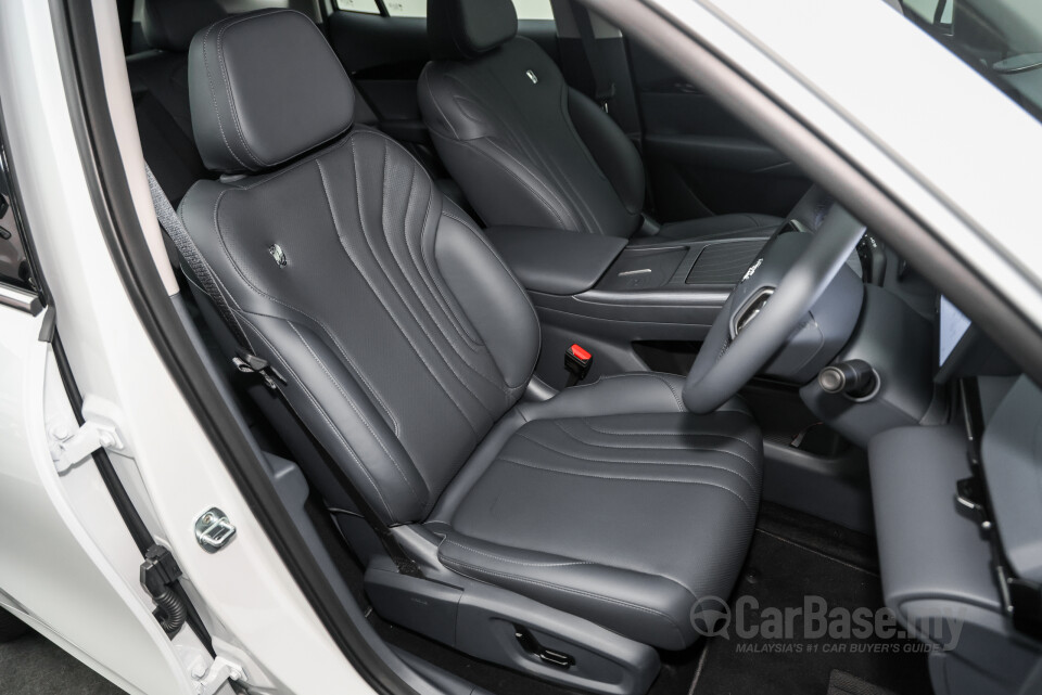 Proton eMas 7 Mk1 (2024) Interior